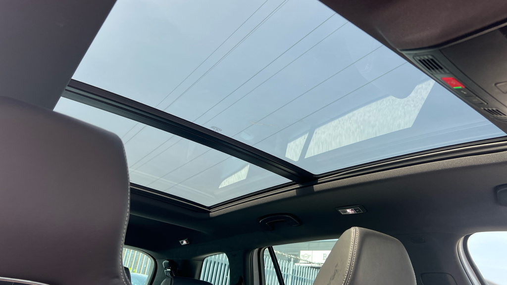 Skoda Kodiaq Suv White #3