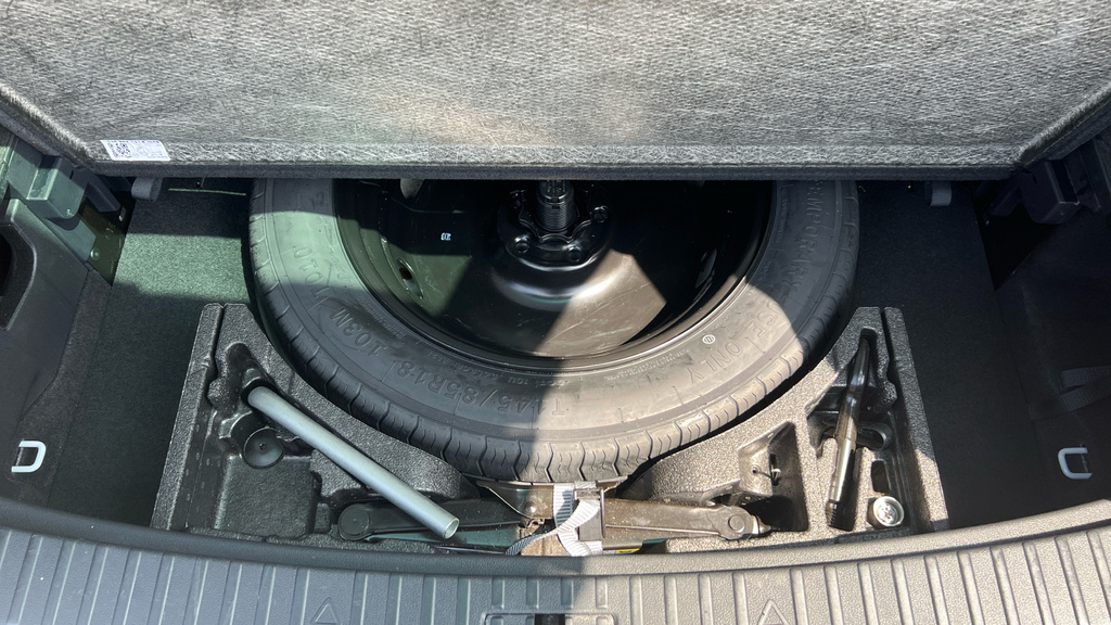 Skoda Kodiaq Suv White #41