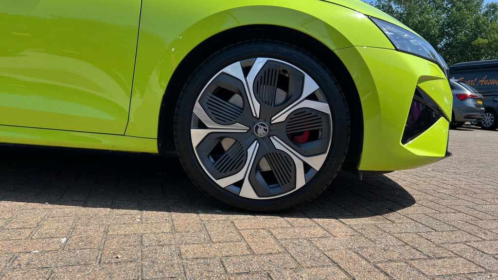Skoda Octavia 1.5 Tsi 150 E-tec Sportline Dsg Grey #17