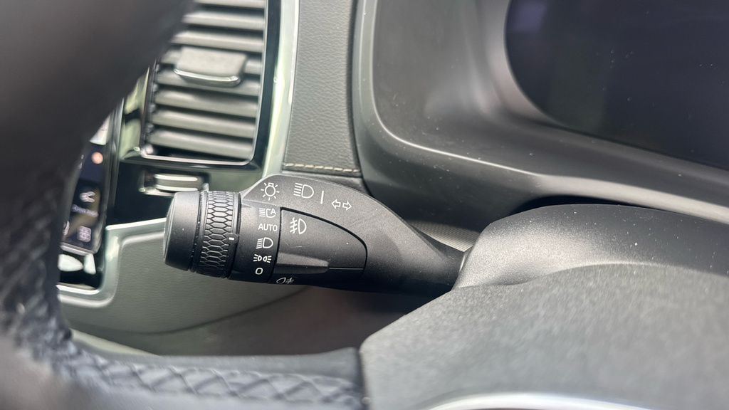 Volvo XC90 Xc90 T8 Recharge Awd Gold #32
