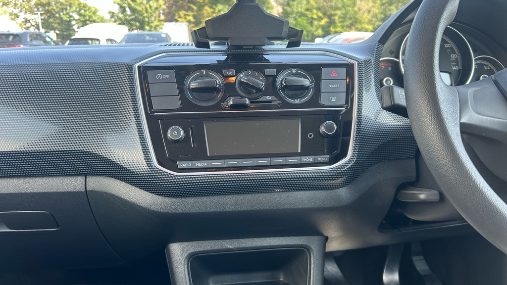 Volkswagen Up 1.0 65Ps Up Black Edition With Parking Camera Black #12