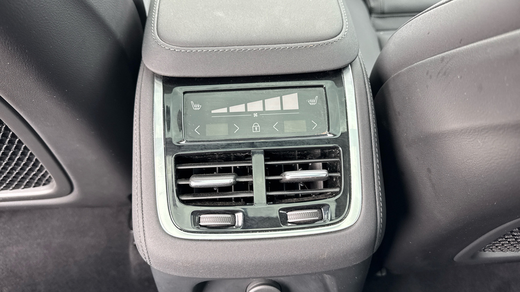 Volvo XC90 2.0 T8 Phev Plus Dark Awd Geartronic Black #26