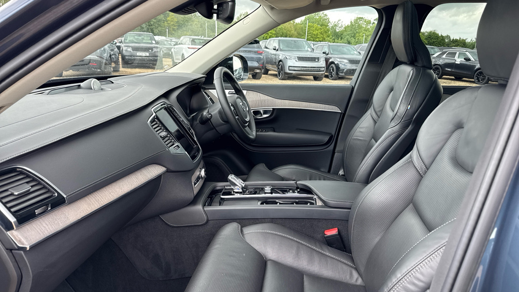 Volvo XC90 2.0 B5d 235 Plus Dark Awd Geartronic Black #42