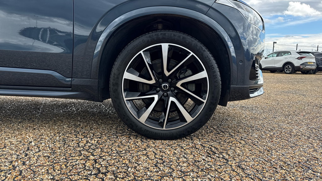 Volvo XC90 2.0 B5d 235 Plus Dark Awd Geartronic Black #17