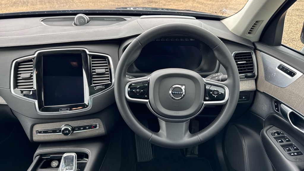Volvo XC90 2.0 B5d 235 Plus Dark Awd Geartronic Black #24