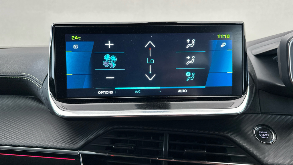 Peugeot e-2008 Gt Premium 50Kwh 135 Bhp Blue #15