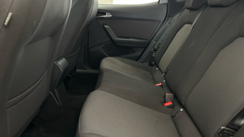 Seat Arona 1.6 Tdi 115 Se Technology Lux Ez Black #25