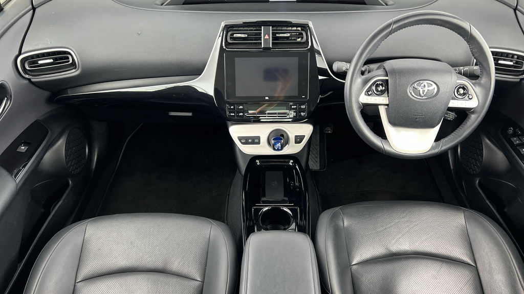 Toyota Prius Toyota Excel Phev Cvt Grey #17