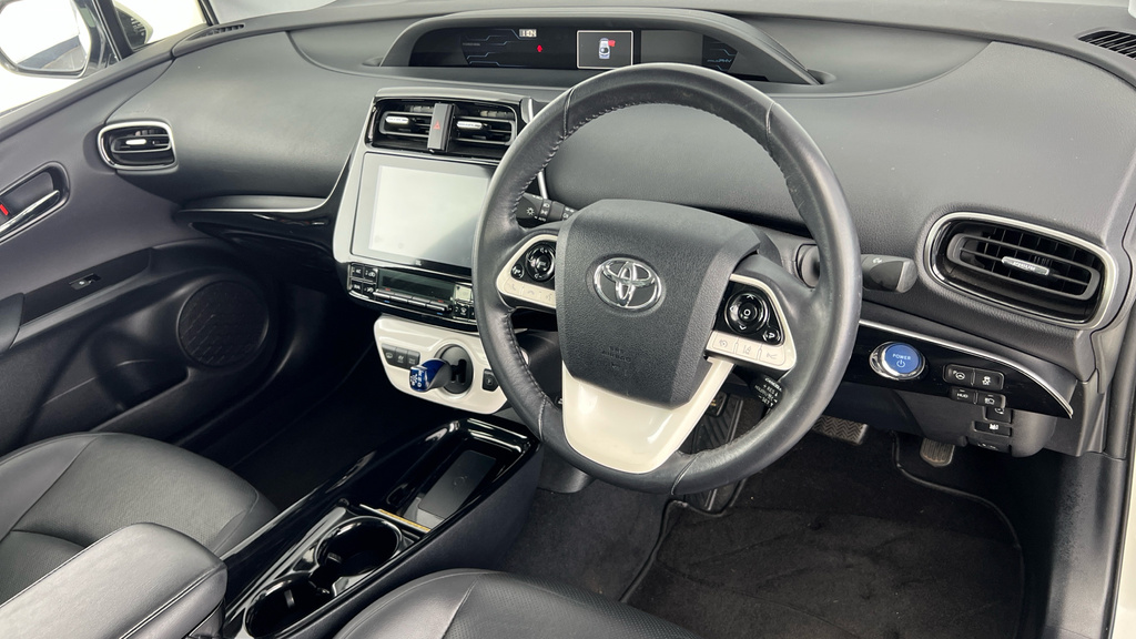 Toyota Prius Toyota Excel Phev Cvt Grey #9