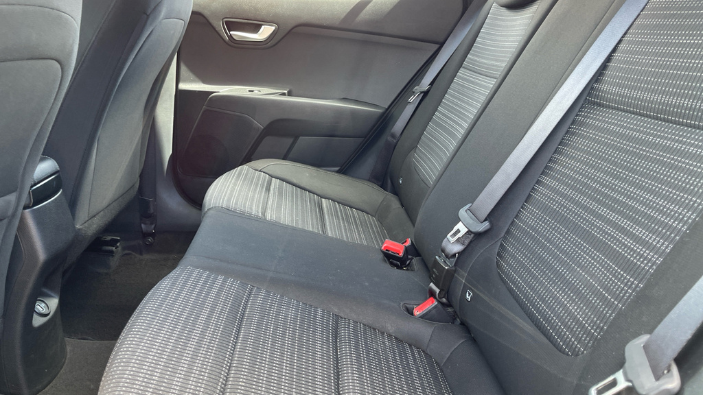 Kia Stonic 2 1.0 Red #19