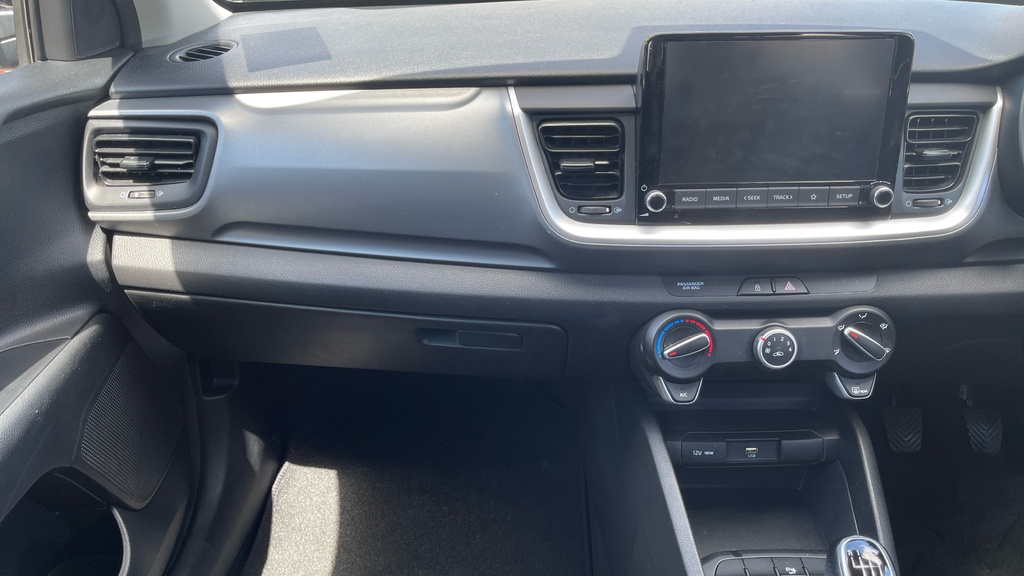 Kia Stonic 2 1.0 Red #17