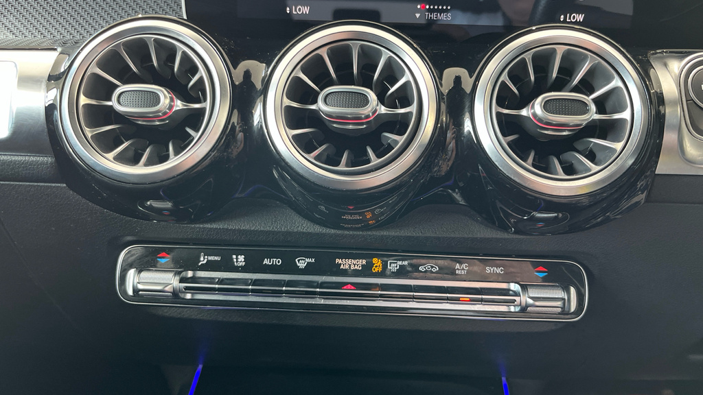 Mercedes-Benz GLB Class Suv Grey #25