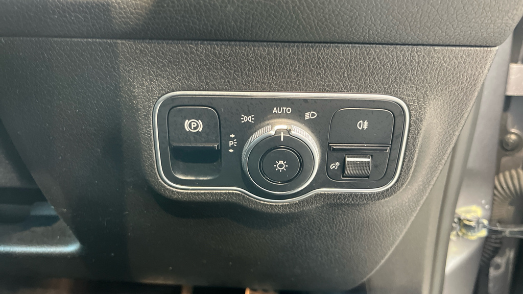 Mercedes-Benz GLB Class Suv Grey #18