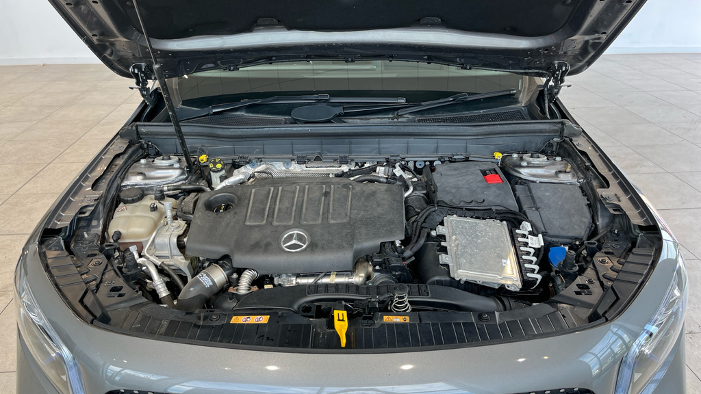 Mercedes-Benz GLB Class Suv Grey #31