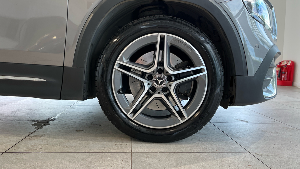 Mercedes-Benz GLB Class Suv Grey #35