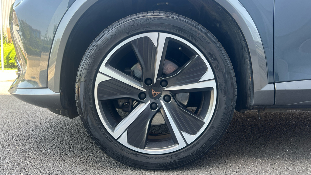 Cupra Formentor V1 Black #19