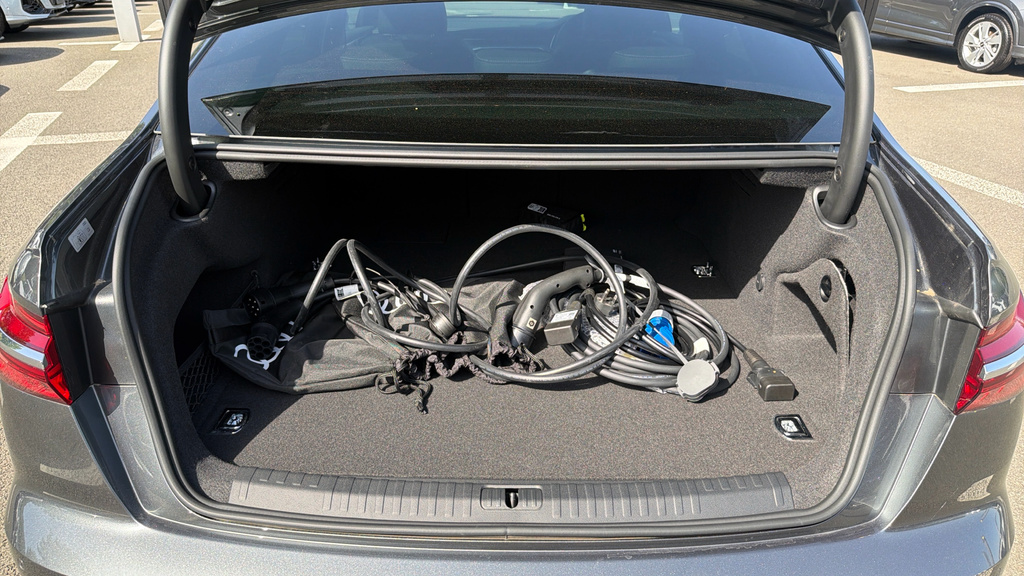 Audi A6 Avant Launch Edition E-tron Performance 270,00 Kw Grey #15