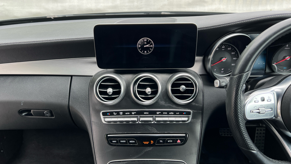 Mercedes-Benz C Class 2018 2.1 C 250 D Amg Line Premium 201 Bhp Black #12