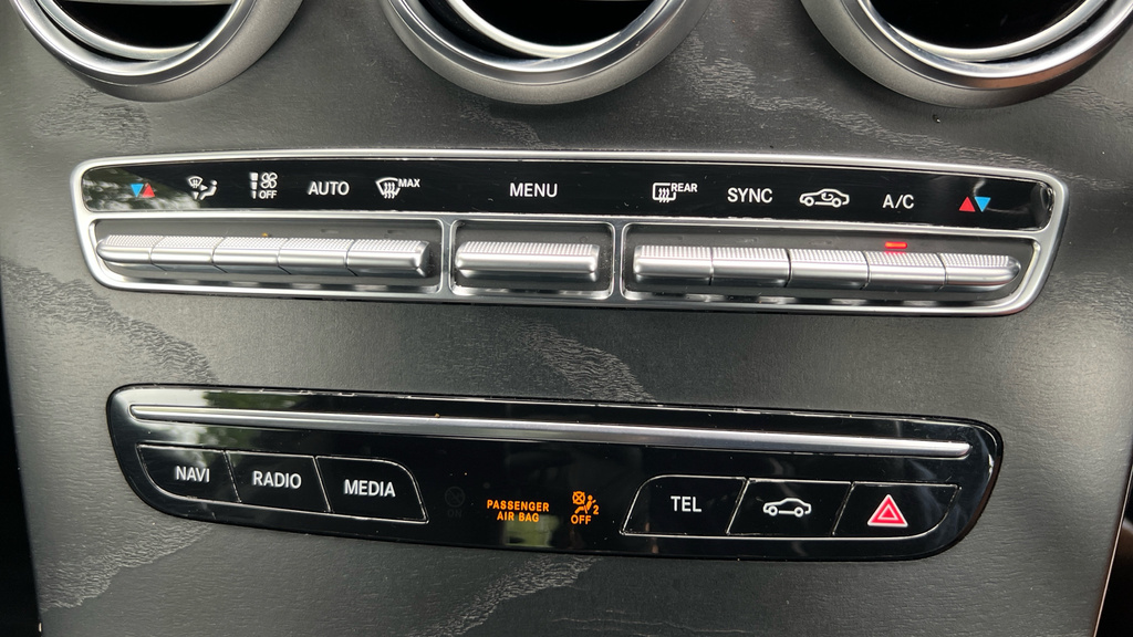 Mercedes-Benz C Class 2018 2.1 C 250 D Amg Line Premium 201 Bhp Black #36