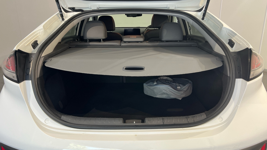 Hyundai Ioniq Premium Grey #27