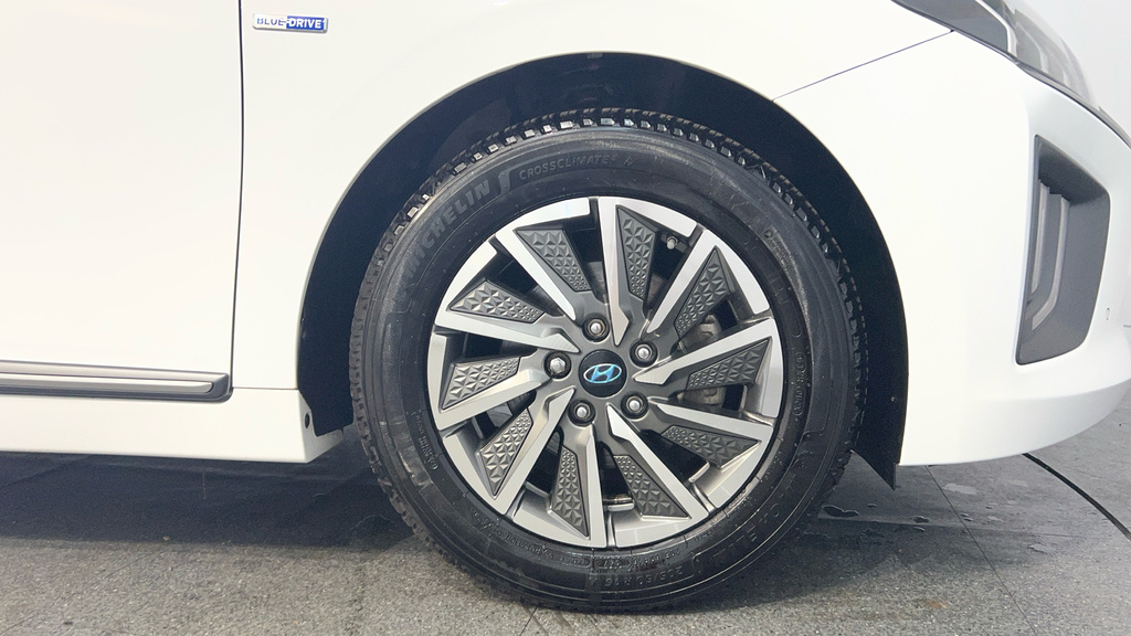 Hyundai Ioniq Premium Grey #29