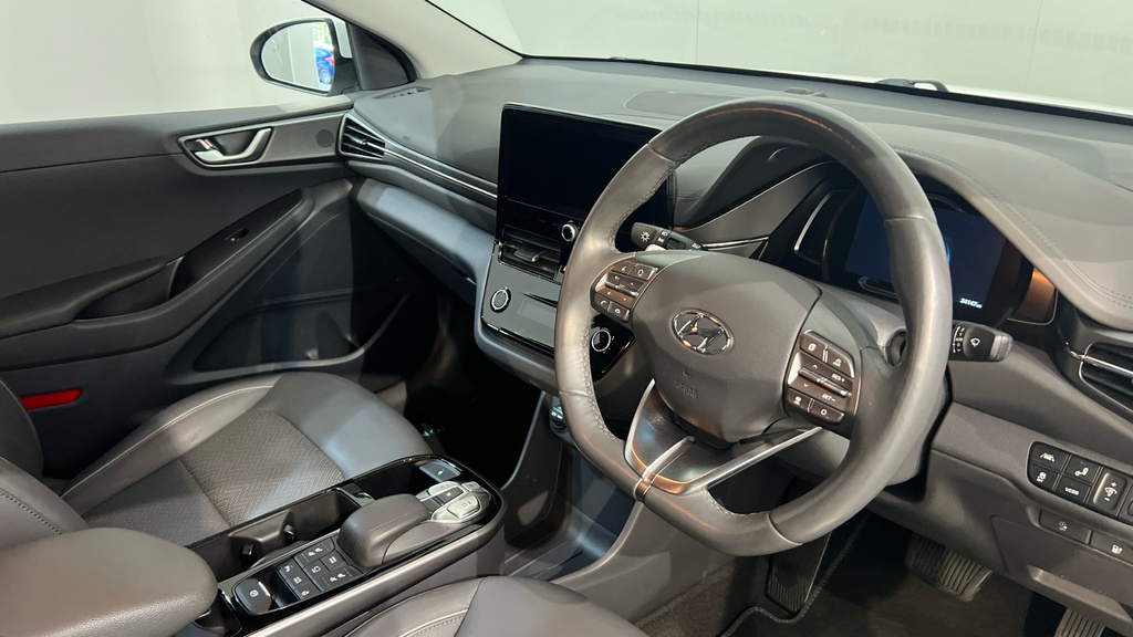 Hyundai Ioniq Premium Grey #9