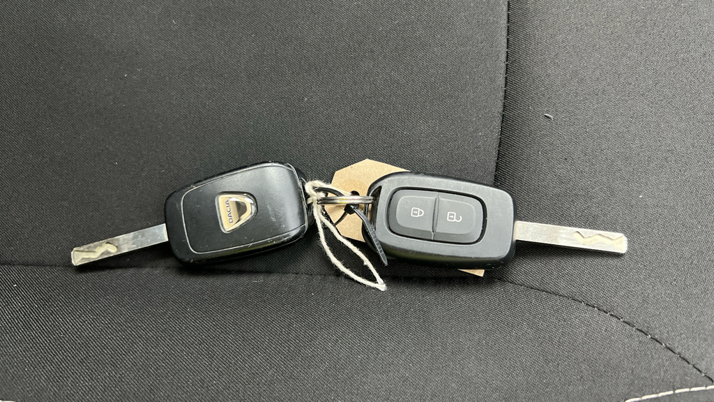 Dacia Sandero 1.0 Essential Sce White #26