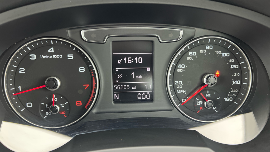 Audi Q3 Suv White #18