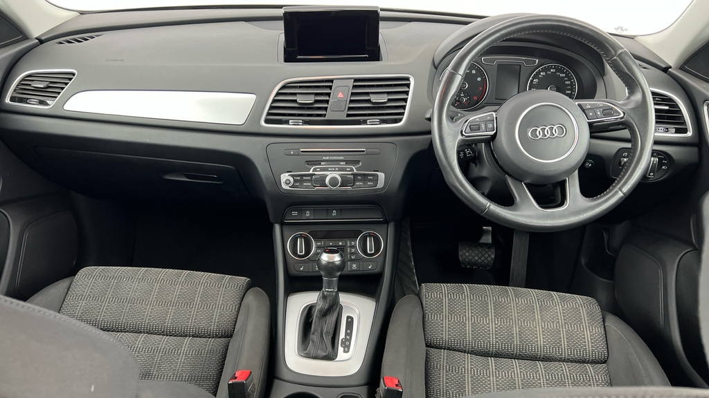 Audi Q3 Suv White #14
