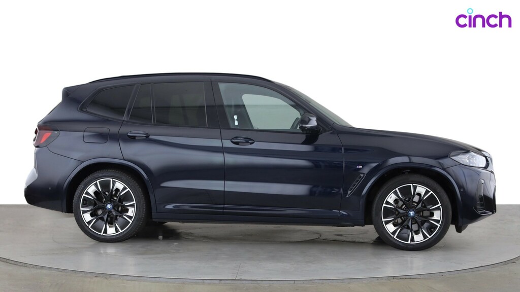 BMW iX3 Premier Edition Black #2