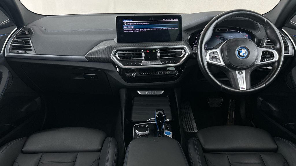 BMW iX3 Premier Edition Black #18