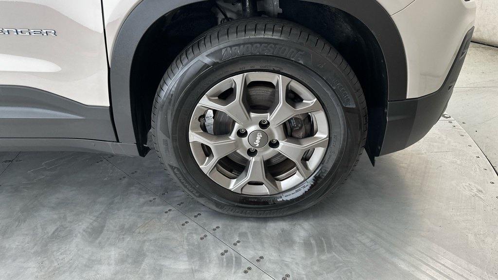 Jeep Avenger 1.2 Altitude Grey #24