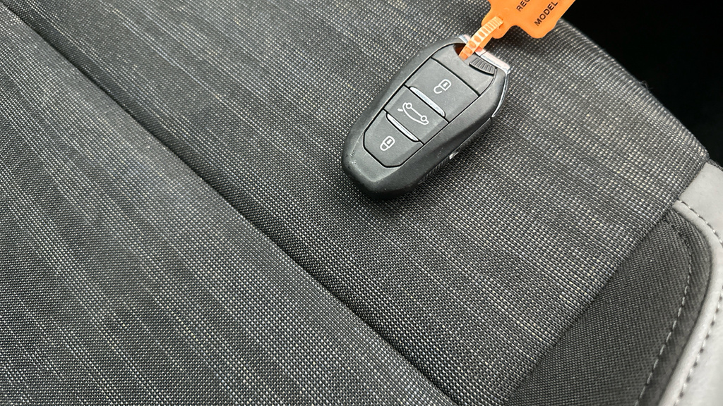 Jeep Avenger 1.2 Altitude Grey #26
