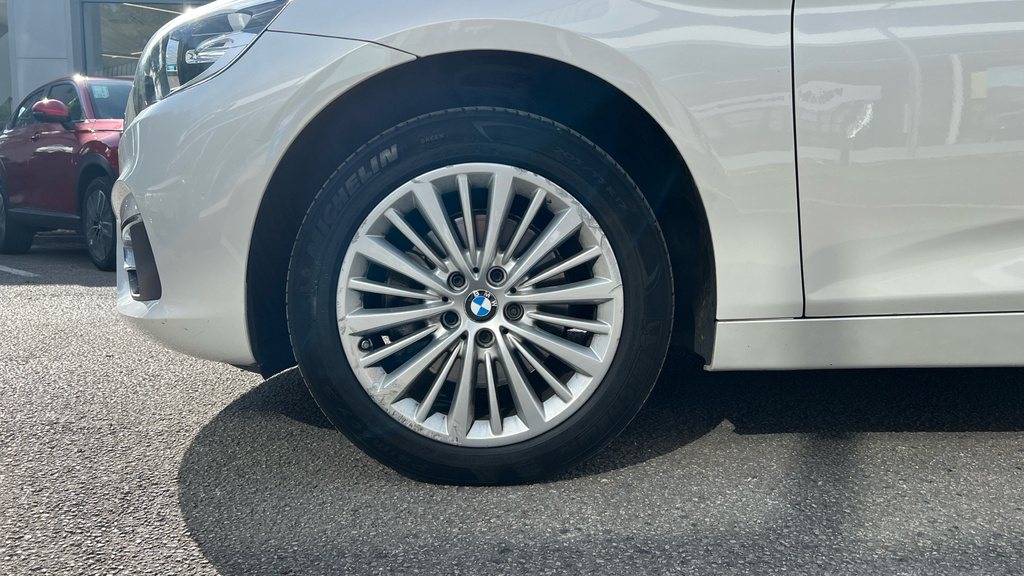 BMW 2 Series Gran Tourer Luxury Silver #21