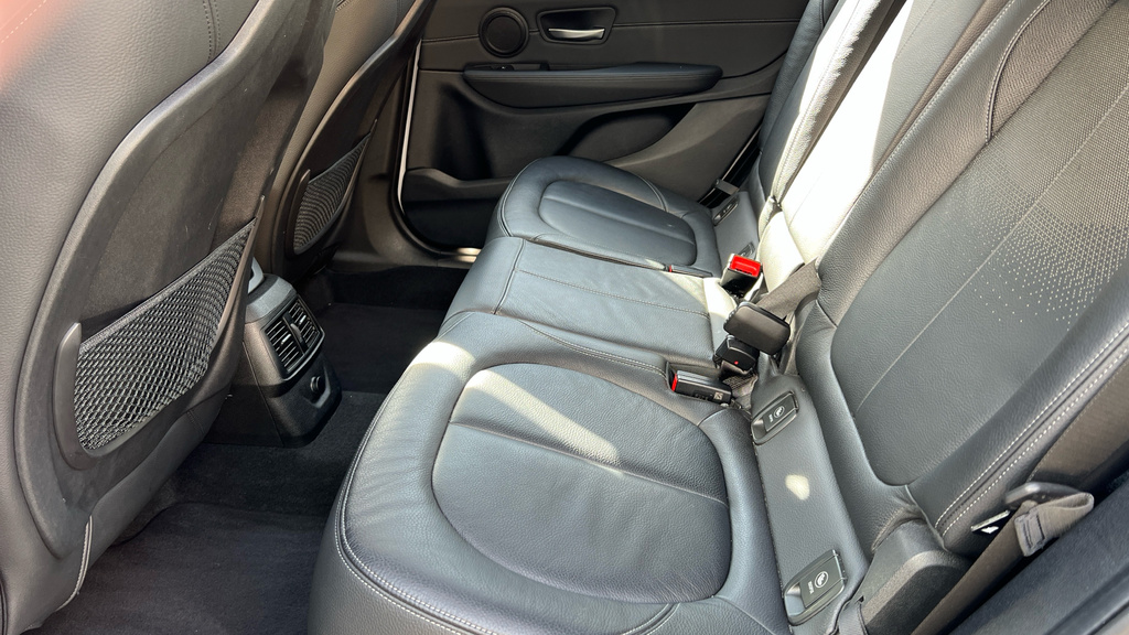 BMW 2 Series Gran Tourer Luxury Silver #17