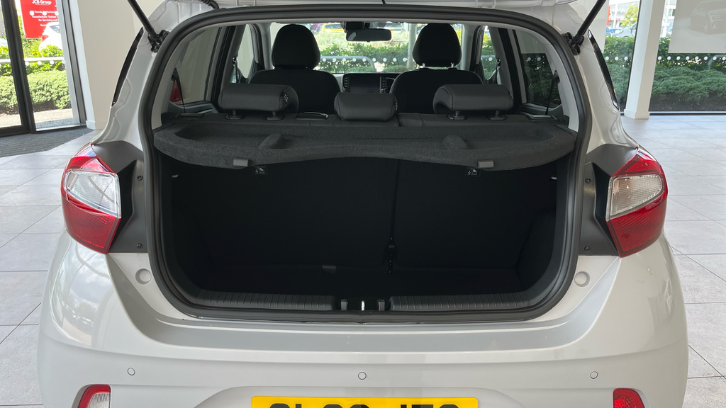 Hyundai I10 1.2 Premium Black #25