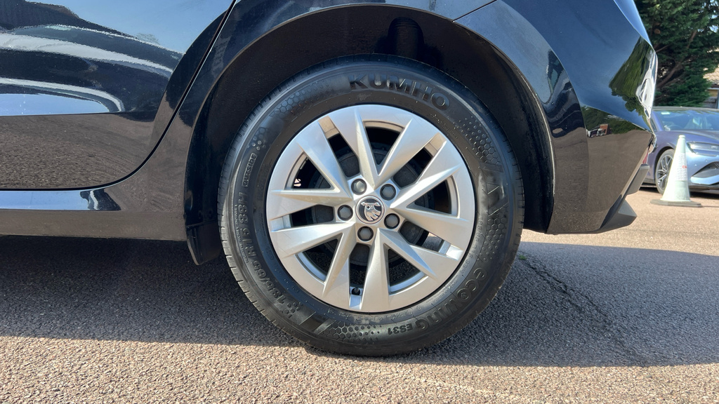 Skoda Fabia Hatchback Grey #24