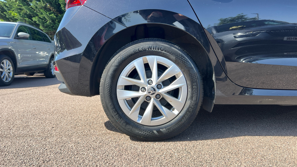 Skoda Fabia Hatchback Grey #23
