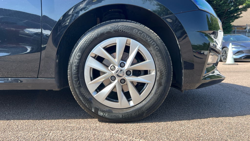 Skoda Fabia Hatchback Grey #26