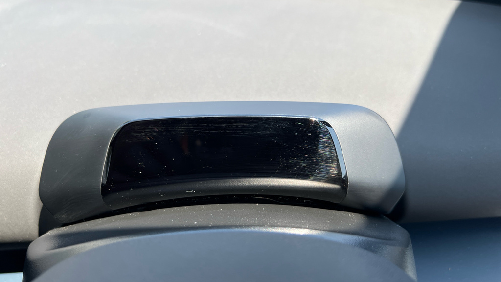 Volvo EX30 Plus, Single Motor Extended Range, Grey #17