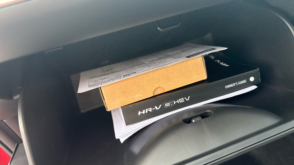 Honda Hr-V Hatchback White #22