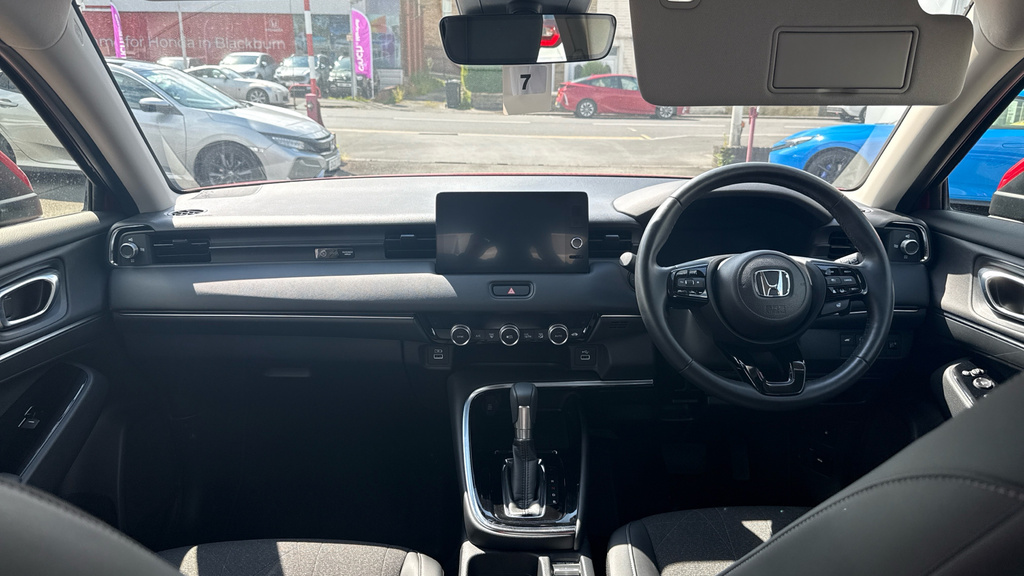 Honda Hr-V Hatchback White #10