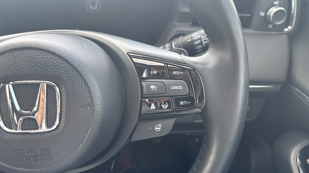 Honda Hr-V Hatchback White #33