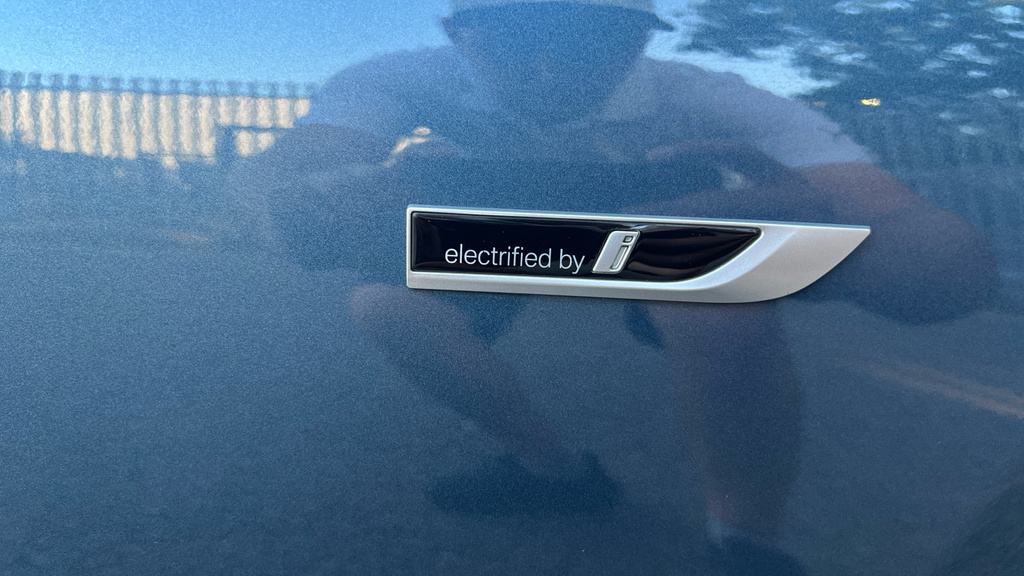 BMW 5 Series 520D M Sport Saloon Black #46