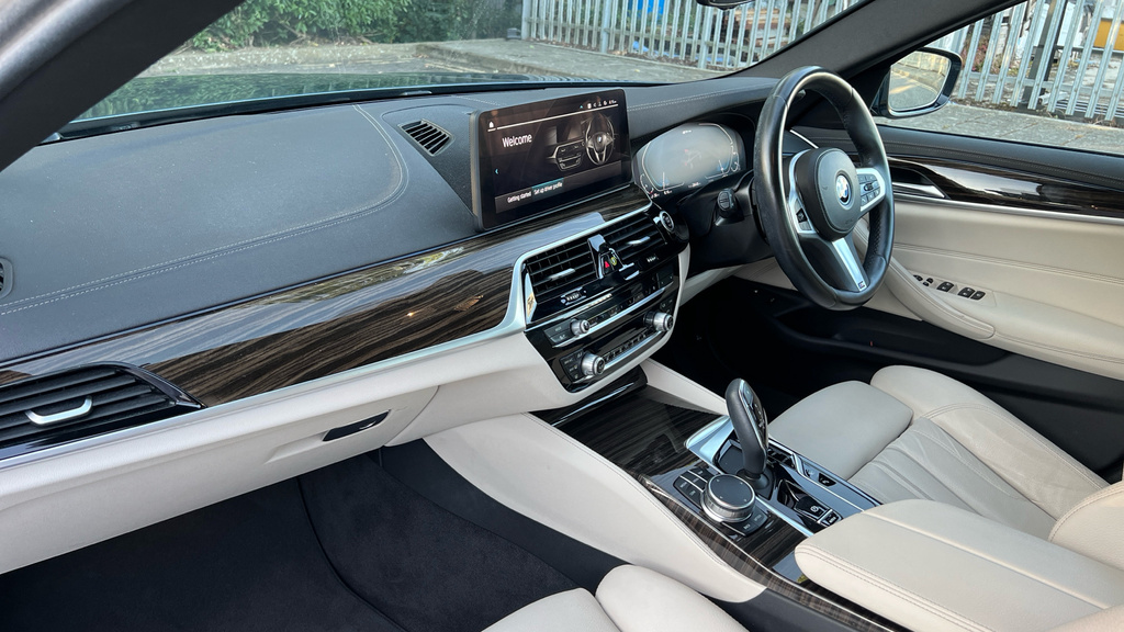 BMW 5 Series 520D M Sport Saloon Black #10