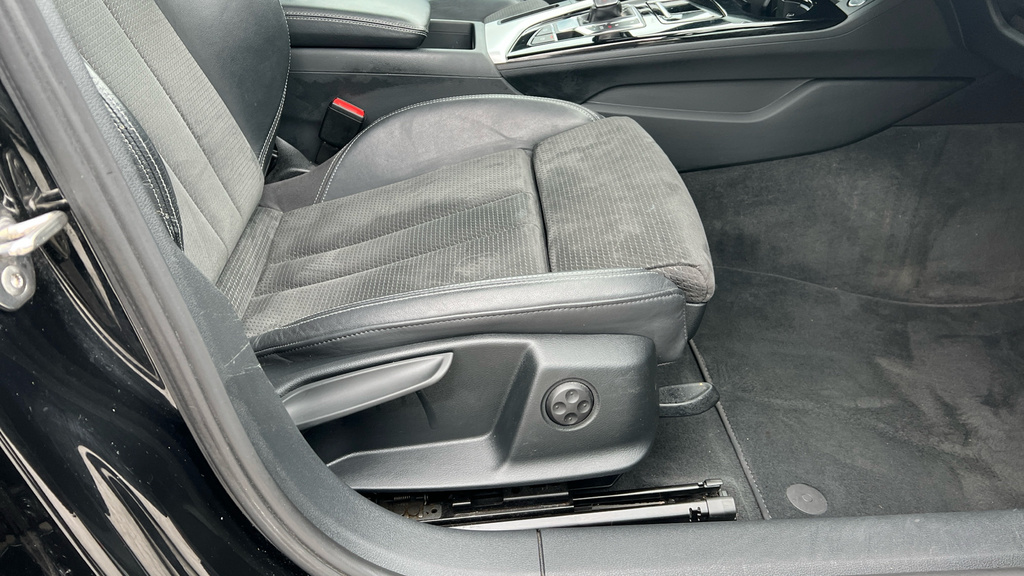 Audi A4 Avant 2.0 Avant Tdi Technik Mhev Black #37