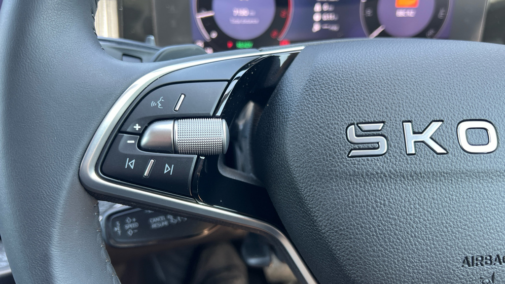 Skoda Superb Se Technology Silver #35