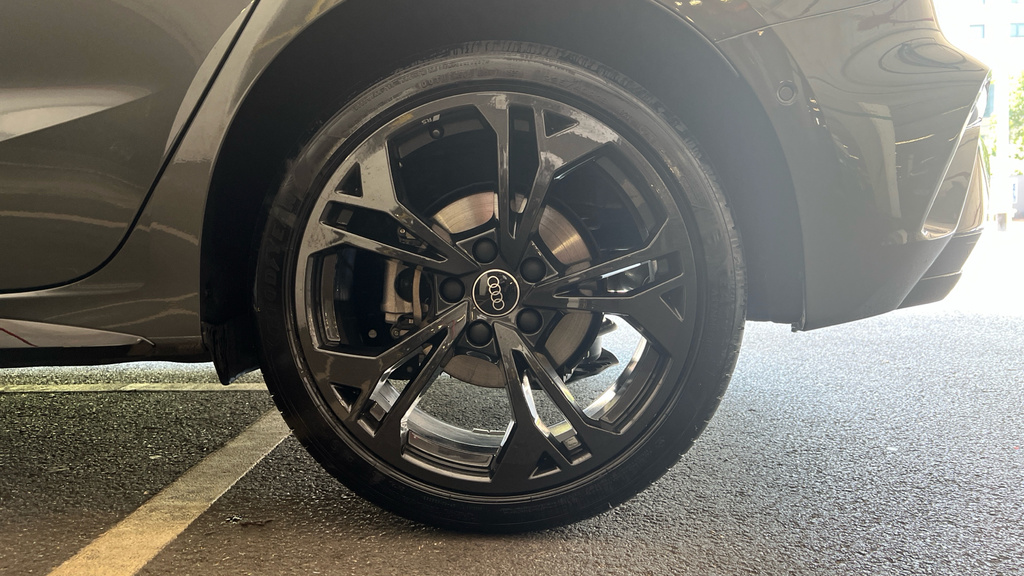 Audi A3 1.5 Tfsi 150 Black Edition Grey #20