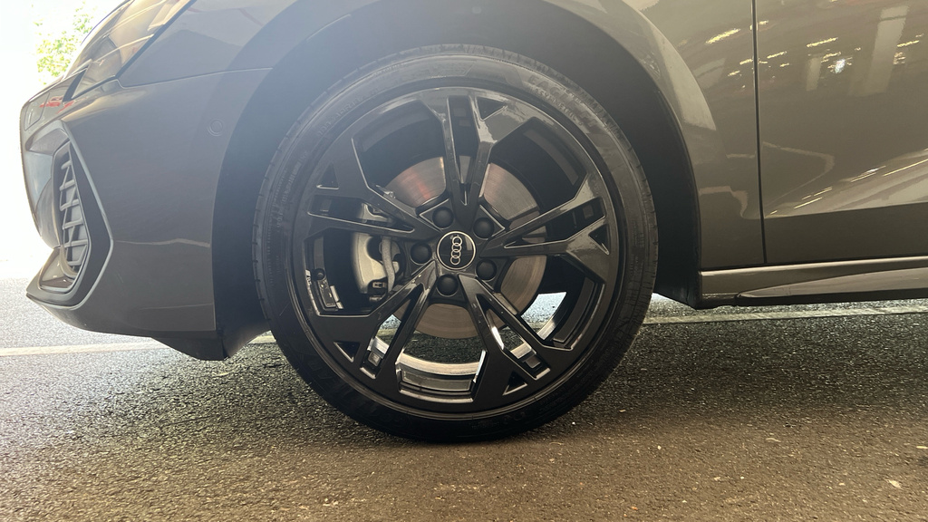 Audi A3 1.5 Tfsi 150 Black Edition Grey #18