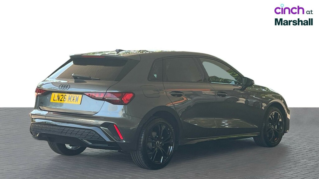 Audi A3 1.5 Tfsi 150 Black Edition Grey #3